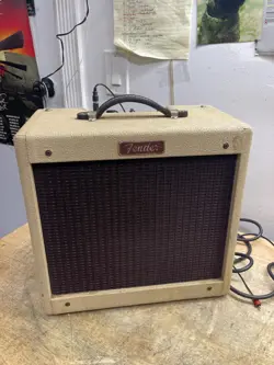 FENDER PRO JUNIOR TUBE AMPLIFIER