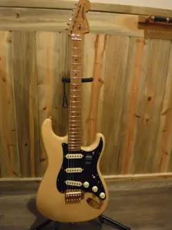 FENDER STRATOCASTER WITH UPGRADES