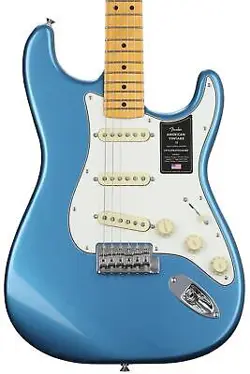 FENDER AMERICAN VINTAGE II 1973 STRATOCASTER ELECTRIC GUITAR - LAKE PLACID BLUE