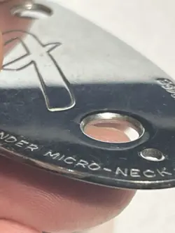 MICRO-TILT NECK PLATE