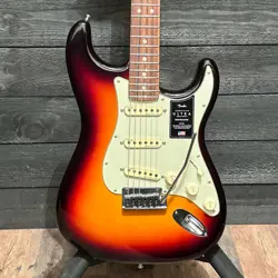 FENDER AMERICAN ULTRA STRATOCASTER USA ELECTRIC GUITAR ULTRA BURST