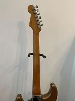 STRATOCASTER INITIAL