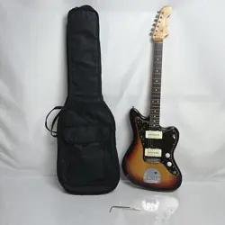 FENDER JAZZMASTE