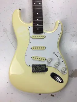[USED] 1987-1988 FENDER