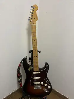 ELECTRIC GUITAR FENDER AMERICAN PROFESSIONAL II STRATOCASTER SUNBURST WITH CASE