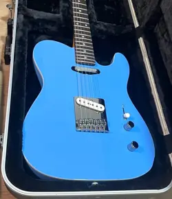 FENDER MADE IN JAPAN AERODYNE SPECIAL TELECASTER CALIFORNIA BLUE USED FROM JAPAN