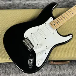 FENDER ERIC CLAPTON STRATOCASTER BLACKIE 2000S USED ELECTRIC GUITAR