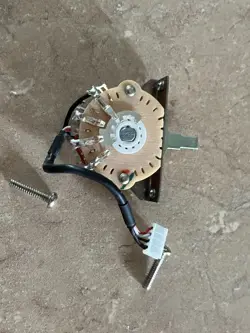 FENDER ACOUSTASONIC GUITAR PICKUP SWITCH