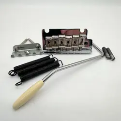 FENDER AMERICAN PROFESSIONAL STRATOCASTER 2-POINT TREMOLO BRIDGE MINT 24090