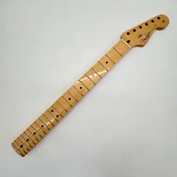 FENDER AMERICAN PROFESSIONAL STRATOCASTER MAPLE NECK MINT 24090