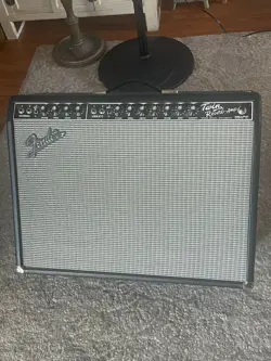 FENDER 65 TWIN REVERB AMP