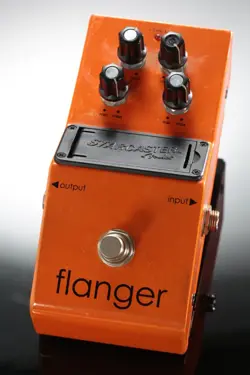 FENDER STARCASTER FLANGER GUITAR EFFECTS PEDAL