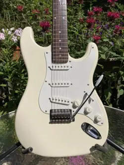 1996 SQUIER BY