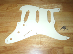 SIGNATURE STRATOCASTER PICKGUARD