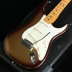 FENDER AMERICAN ULTRA STRATOCASTER MAPLE FINGERBOARD MOCHA BURST