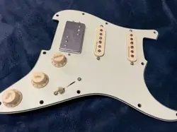 FENDER PLAYER PLUS STRATOCASTER LOADED PICK GUARD HSS