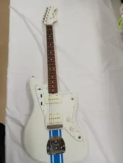 FENDER MADE IN JAPAN TRADITIONAL 60S JAZZMASTER2023 ELECTRIC GUITAR-01