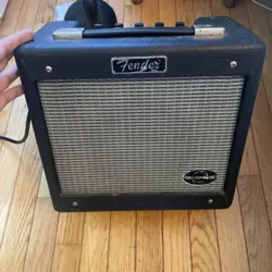 FENDER G-DEC JUNIOR AMPLIFIER AMP , WORKS GREAT , MULTI SOUND SETTINGS ROCK JAZZ