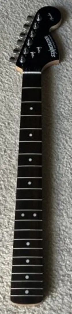 2010 FENDER STARCASTER STRATOCASTER ROSEWOOD NECK W/BLACK HEADSTOCK MINT!