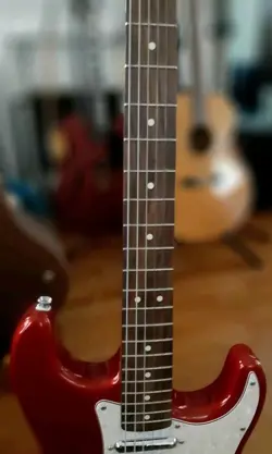 MOD SURF STRATOCASTER