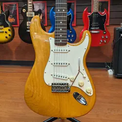 USED FENDER MEXICO70'S