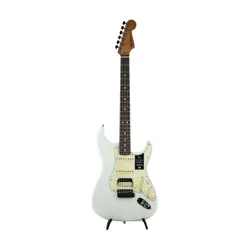 [PREORDER] FENDER FSR AMERICAN ULTRA HSS STRATOCASTER ELECTRIC GUITAR, RW FB,