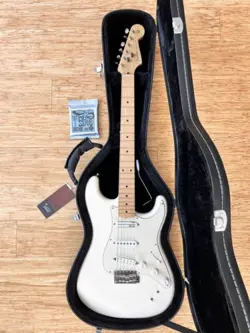 2017 FENDER EOB SUSTAINER STRATOCASTER ED O’BRIEN SIGNATURE OLYMPIC WHITE GUITAR