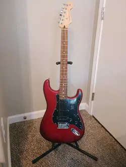 USED FENDER PLAYER STRATOCASTER HSS PAU FERRO FINGERBOARD LIMITED-EDITION CANDY