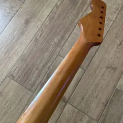 WARMOTH FENDER SM02B4