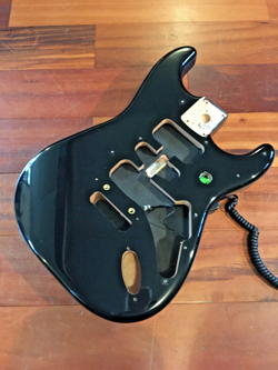 GENUINE FENDER BLACK PLAYER STRAT STRATOCASTER ALDER BODY 2 POINT