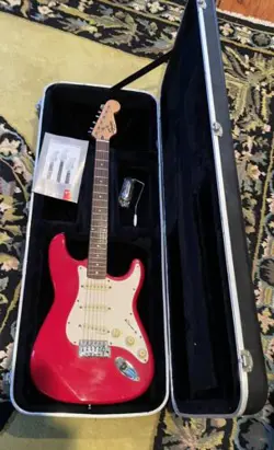 STRATOCASTER MIK WITH