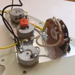 COMPLETE SET CLONE FENDER VINTAGE STRAT CTS CLOTH WIRING HARNESS CTS POTS ORANGE