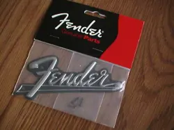 FENDER BLACK PANEL MID-60