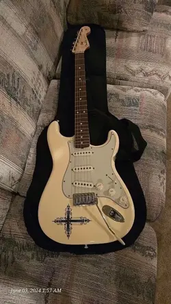 2013 FENDER KENNY