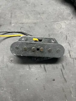 PICKUPS LIGHTLY AGED