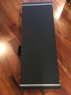 GATOR BLACK LINING TOLEX WOODEN ELECTRIC GUITAR CASE FENDER STRAT TELE 44 X 17