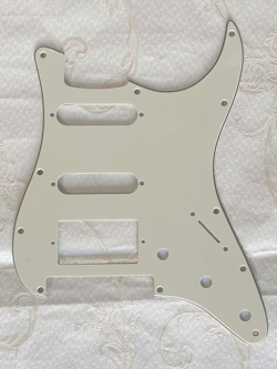 FITS FENDER STRAT FLOYD ROSE TREMOLO HSS GUITAR PICKGUARD 3 PLY VINTAGE YELLOW