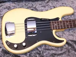 FENDER PRECISION BASS '78