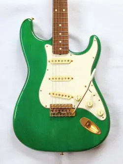 FENDER JAPAN STRATOCASTER ST62G-65 ELECTRIC GUITAR GREEN USED FROM JAPAN W/ SOFT