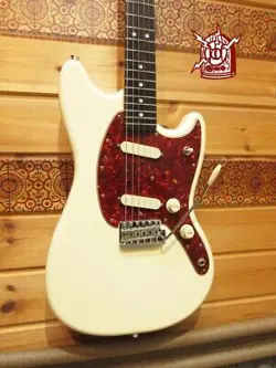 FENDER CHAR MUSTANG (2019)