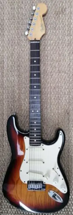 VINTAGE RARE 1991 FENDER STRATOCASTER PLUS IN MINT CONDITION