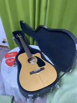 ERIC CLAPTON'S FAVORITE FENDER ECO CF60CE ACOUSTIC GUITAR OK, GREAT SOUND OUTPUT