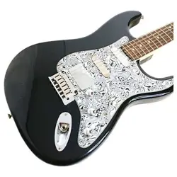 FENDER SQUIER STRATOCASTER STANDARD