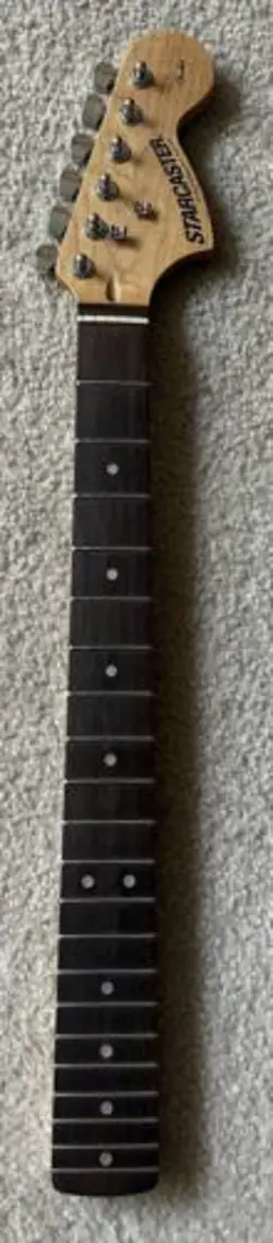 2001 ROSEWOOD FENDER STARCASTER STRATOCASTER NECK 70'S STYLE HEADSTOCK EXCELLENT