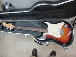 STRATOCASTER 50TH