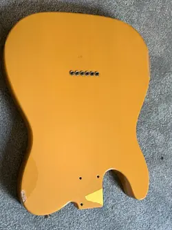 FENDER PLAYER BUTTERSCOTCH