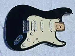 FENDER STANDARD STRATOCASTER LOADED BODY MIM 2004 MEXICO STRAT BLACK HSS