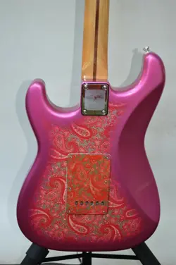HENDRIX REVERSE NECK