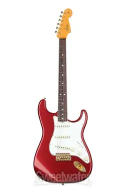 FENDER CUSTOM SHOP LIMITED-EDITION '65 STRATOCASTER DLX CLOSET CLASSIC ELECTRIC