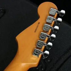 FENDER AMERICAN PROFESSIONAL II STRATOCASTER MAPLE FINGERBOARD SIENNA SUNBURST